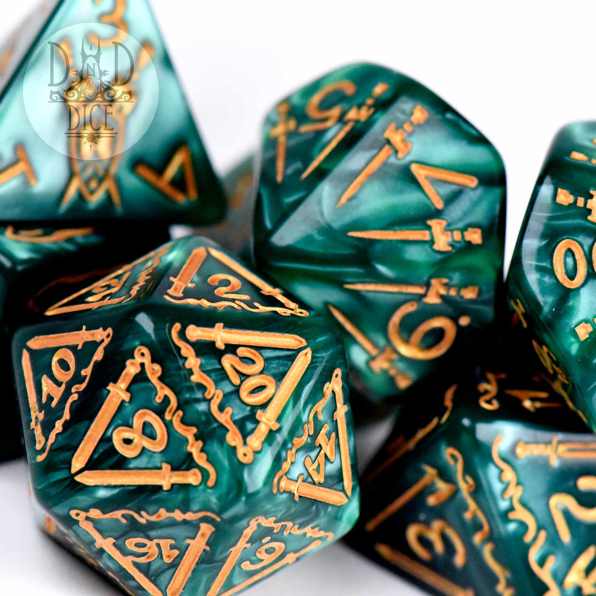Giant Fighter Green Dice Set (Oversize) - Image 2